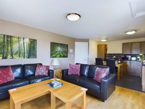 Maggie's Mews Open Plan- click for photo gallery